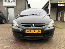 Zwart Gebruikt 2002 Peugeot 307 Hatchback | € 1.500 (Eerlijke prijs)