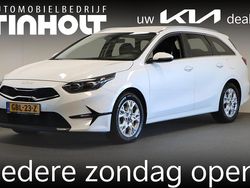 Wit Gebruikt 2024 Kia Ceed Hatchback | € 24.450 (Duur)