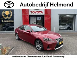 Rood Gebruikt 2019 Lexus IS300h Business Edition Sedan | € 28.749 (Eerlijke prijs)