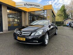 Zwart Gebruikt 2010 Mercedes E250 Avantgarde Cabriolet | € 19.495 (Eerlijke prijs)
