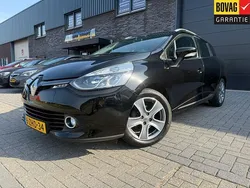 Zwart Gebruikt 2015 Renault Clio GrandTour Night&Day Stationwagen | € 5.950 (Goede deal)