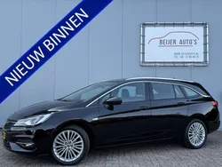 Zwart Gebruikt 2020 Opel Astra Ultimate Stationwagen | € 14.795 (Goede deal)