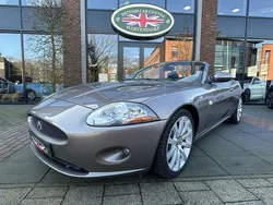 Bruin Gebruikt 2009 Jaguar XK Cabriolet | € 34.945 (Eerlijke prijs)