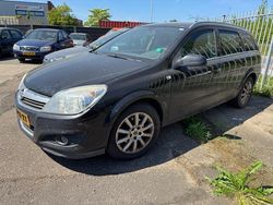 Zwart Gebruikt 2007 Opel Astra Stationwagen | € 450 (Goede deal)