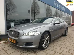 Grijs Gebruikt 2014 Jaguar XJ Premium Luxury Sedan | € 18.950 (Eerlijke prijs)
