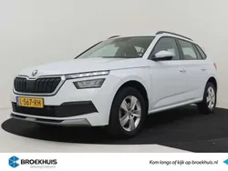 Wit, metallic lak Gebruikt 2021 Skoda Kamiq Ambition SUV | € 18.400 (Eerlijke prijs)