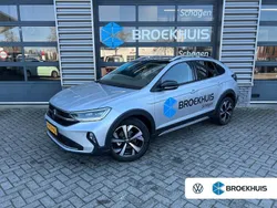 Grijs, metallic lak Gebruikt 2023 VW Taigo Style SUV | € 28.950 (Duur)