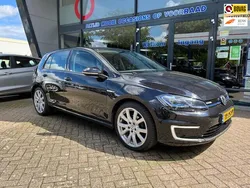 Zwart Gebruikt 2018 VW e-Golf Hatchback | € 23.545