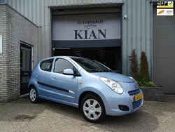 Blauw, metallic lak Gebruikt 2011 Suzuki Alto Comfort+ Hatchback | € 3.500 (Eerlijke prijs)