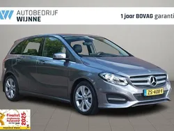 Grijs Gebruikt 2018 Mercedes B180 Ambition MPV | € 18.950 (Goede deal)