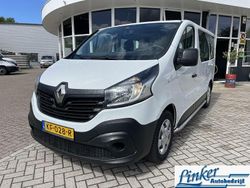 Wit Gebruikt 2016 Renault Trafic Authentique MPV | € 9.266