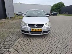 Grijs Gebruikt 2008 VW Polo Hatchback | € 2.650 (Eerlijke prijs)