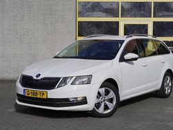 Wit Gebruikt 2019 Skoda Octavia Style Stationwagen | € 14.450 (Goede deal)