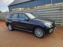 Zwart Gebruikt 2013 Mercedes ML350 SUV | € 18.950 (Super prijs)