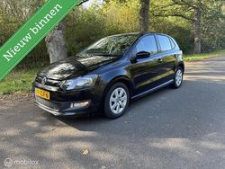 Zwart Gebruikt 2012 VW Polo Comfortline Hatchback | € 3.250 (Goede deal)