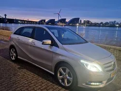 Grijs Gebruikt 2013 Mercedes B200 Prestige MPV | € 11.999 (Goede deal)