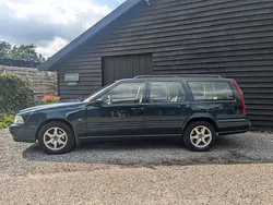 Groen Gebruikt 1998 Volvo V70 Stationwagen | € 3.250 (Iets duurder)