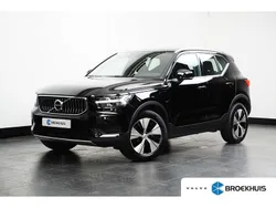 Zwart Gebruikt 2022 Volvo XC40 Inscription SUV | € 33.900 (Eerlijke prijs)