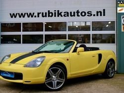 Geel Gebruikt 2001 Toyota MR2 Cabriolet | € 7.950 (Eerlijke prijs)