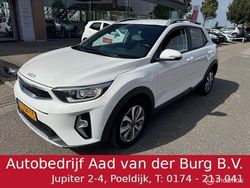 Wit Gebruikt 2022 Kia Stonic SUV | € 20.950 (Eerlijke prijs)