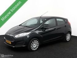 Zwart Gebruikt 2016 Ford Fiesta Titanium Hatchback | € 4.250 (Goede deal)