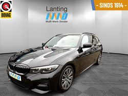 Zwart Gebruikt 2021 BMW 318 M Sport Stationwagen | € 26.694