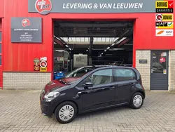 Zwart Gebruikt 2016 VW up! move up! Hatchback | € 7.950 (Eerlijke prijs)