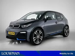 Grijs, metallic lak Gebruikt 2018 BMW i3 Comfort Edition Hatchback | € 15.888 (Super prijs)