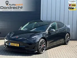 Zwart, metallic lak Gebruikt 2019 Tesla Model 3 Performance Sedan | € 23.498 (Eerlijke prijs)