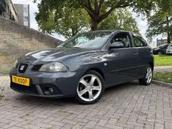 Grijs Gebruikt 2006 Seat Ibiza Sport Hatchback | € 1.099 (Eerlijke prijs)