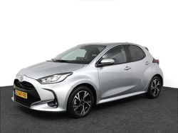 Grijs Gebruikt 2024 Toyota Yaris Hybrid Edition Hatchback | € 26.450 (Iets duurder)