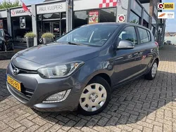 Grijs Gebruikt 2014 Hyundai i20 Hatchback | € 8.900 (Goede deal)