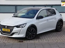 Wit Gebruikt 2021 Peugeot 208 GT Hatchback | € 18.450 (Eerlijke prijs)