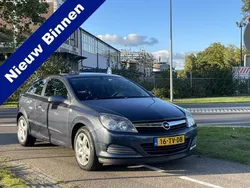 Grijs Gebruikt 2007 Opel Astra GTC Edition Hatchback | € 3.650 (Eerlijke prijs)