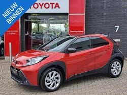 Zwart Gebruikt 2022 Toyota Aygo X Pulse SUV | € 20.400