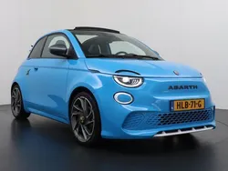 Blauw Gebruikt 2023 Abarth 500e Turismo Hatchback | € 29.950