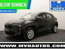 Zwart Gebruikt 2024 Toyota Yaris Cross Active SUV | € 27.399 (Goede deal)