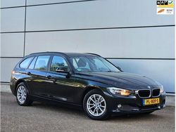 Zwart Gebruikt 2013 BMW 318 Executive Stationwagen | € 4.999 (Duur)
