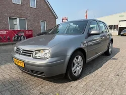 Grijs Gebruikt 2004 VW Golf IV Hatchback | € 6.950