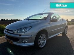 Grijs Gebruikt 2004 Peugeot 206 Cabriolet | € 1.900 (Eerlijke prijs)