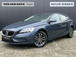 Blauw Gebruikt 2019 Volvo V40 Hatchback | € 19.950 (Goede deal)