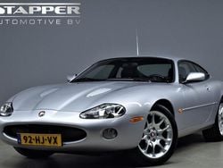 Grijs Gebruikt 2001 Jaguar XKR Coupé | € 22.995 (Super prijs)