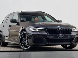 Grijs Gebruikt 2021 BMW 530e M Sport Stationwagen | € 39.500 (Iets duurder)