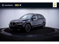 Zwart Gebruikt 2022 BMW X1 Executive SUV | € 41.750 (Duur)
