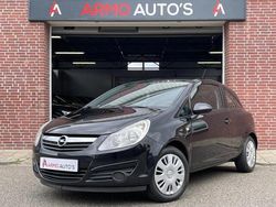 Zwart Gebruikt 2008 Opel Corsa Cosmo Hatchback | € 3.350 (Eerlijke prijs)