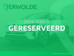 Wit Nieuw 2025 Renault Mégane Iconic Hatchback | € 42.190 (Iets duurder)
