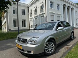 Grijs Gebruikt 2002 Opel Vectra Sedan | € 1.450 (Eerlijke prijs)