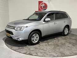 Grijs Gebruikt 2013 Mitsubishi Outlander Intense SUV | € 12.950 (Super prijs)