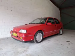 Rood Gebruikt 1992 Renault 19 Hatchback | € 8.750