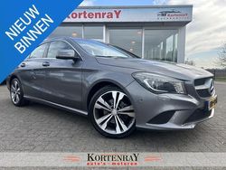 Grijs Gebruikt 2016 Mercedes CLA200 Ambition Sedan | € 17.450 (Eerlijke prijs)